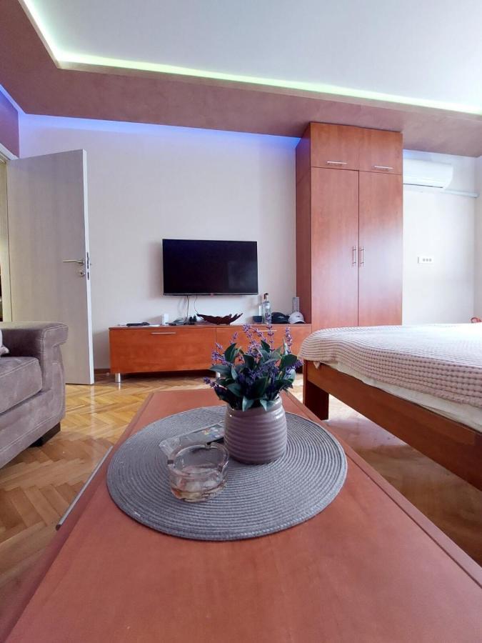 Cuca Apartments Belgrad Exterior foto